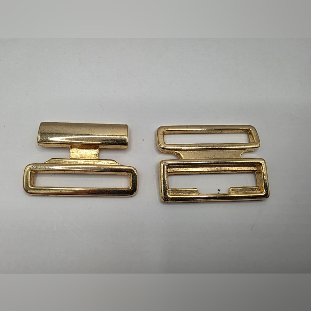 Gold Rectangular Buckle Set - Picture 2 of 7